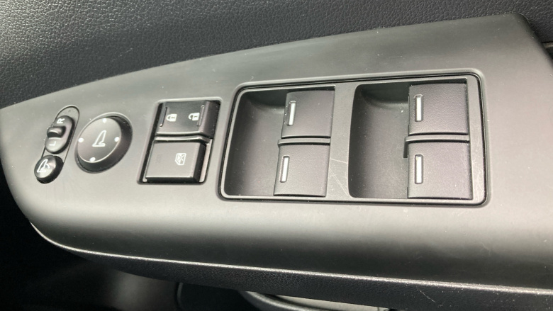 Honda CR-V 2.0 i-VTEC SE 5dr Auto Petrol Estate